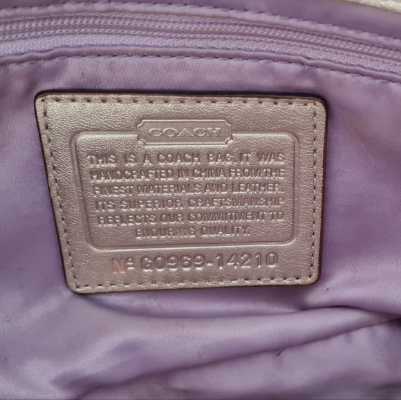 RARE Coach Gold Metallic Purse - Picture 10 of 12